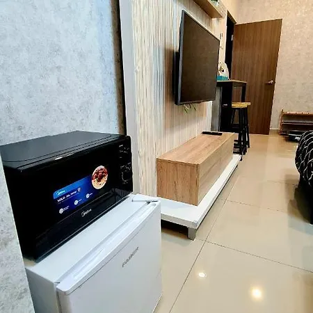J&J Vacation Home@Novo8 Residence Kampong Tambak Exterior photo