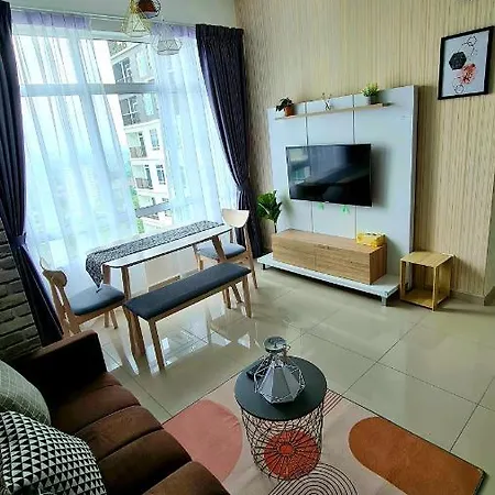 J&J Vacation Home@Novo8 Residence Kampong Tambak Exterior photo