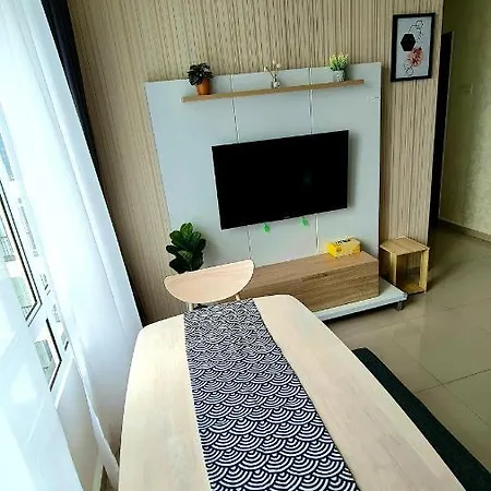 J&J Vacation Home@Novo8 Residence Kampong Tambak Exterior photo